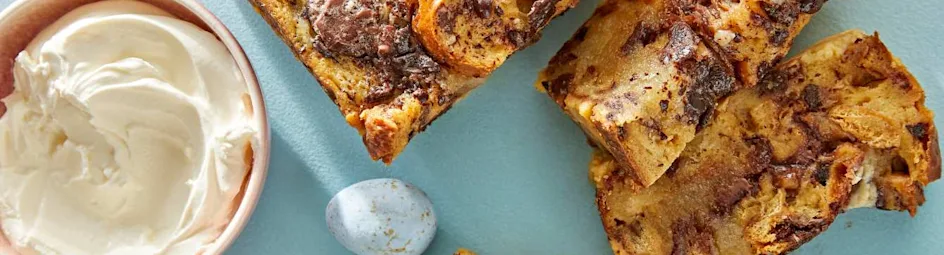 Bread & butterpudding met paaseitjes