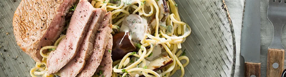 Gebakken kalfsoester met verse spaghetti