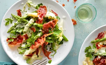 Aspergesalade met krokante serranoham