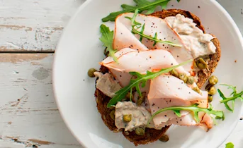 Volkorensandwich vitello tonnato