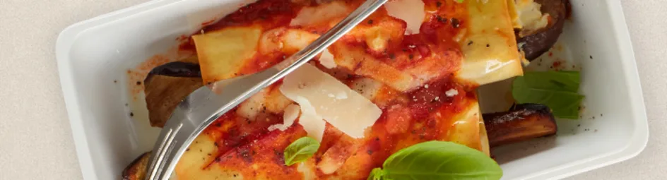 Cannelloni met aubergine, tomaat en ricotta
