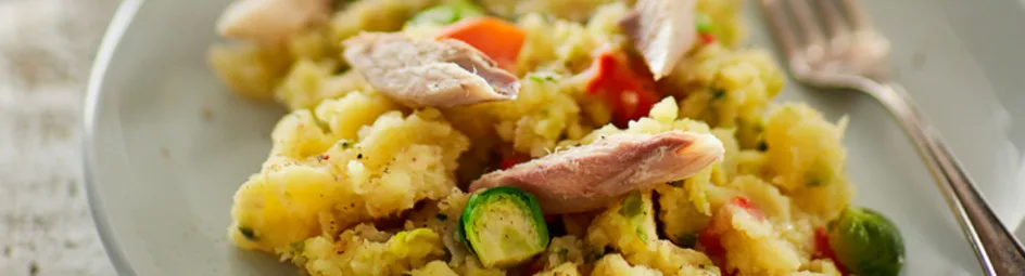 Spruitjesstamppot met gerookte makreel