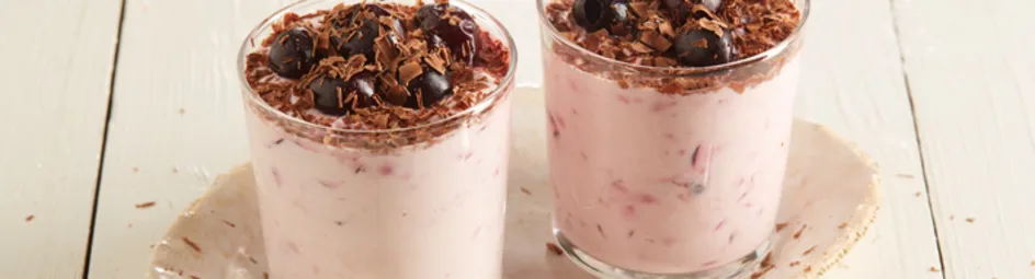 Griekse yoghurt met kersen en honing