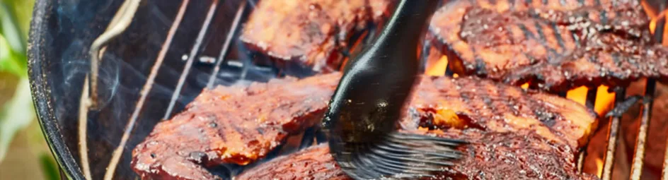 Speklapjes met cola-marinade