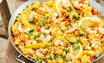 Kippaella met garnalen en tuinbonen