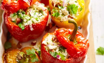 Gevulde paprika met couscous en witte kaas
