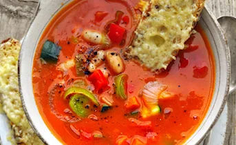 Tomaten-groentesoep van GIJS