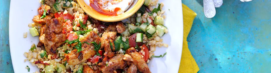 Bloemkoolrijst met shoarma en harissa-yoghurt