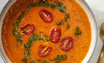 Tomaten-wortelsoep