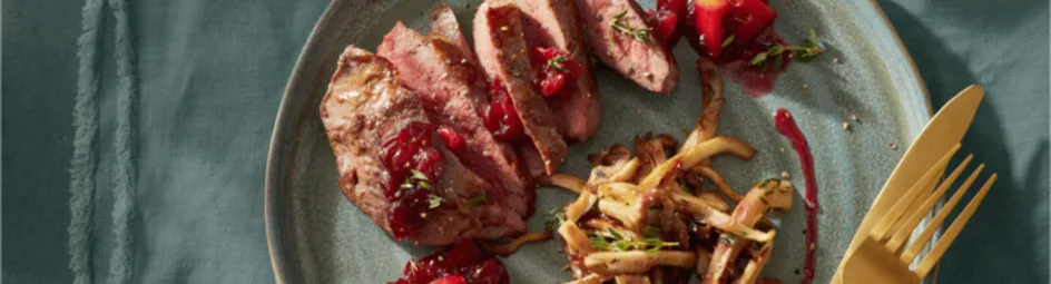 Hertenbiefstuk met oesterzwam en cranberrysaus