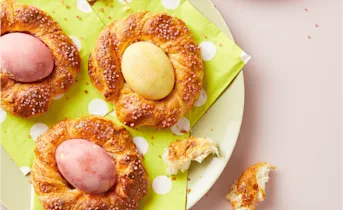 Croissantbloemen met een eitje