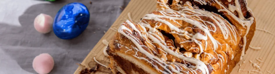 Chocoladebrood met hazelnoten en witte chocolade