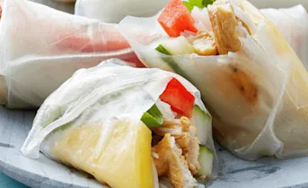 Vietnamese loempia’s met kip en mango