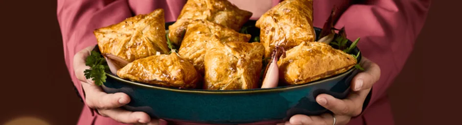 Mini beef wellingtons