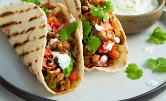 Taco’s met frisse limoen yoghurt-dressing