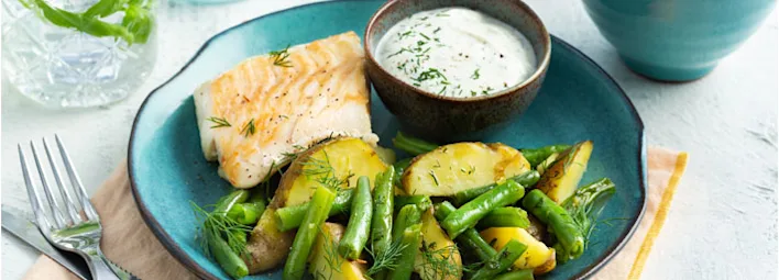 Kabeljauw met sperziebonen, aardappelen en dillesaus