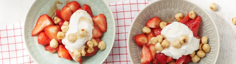 Aardbeien met balsamico en kokosroom