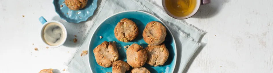 Banaan met notenkoekjes