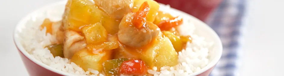 Kip Hawaï met rijst en salade
