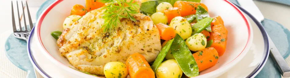 Kabeljauwfilet met groenten en krieltjes