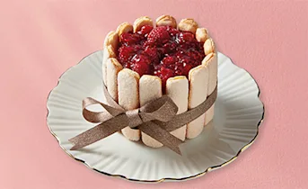 IJs-charlotte met framboos