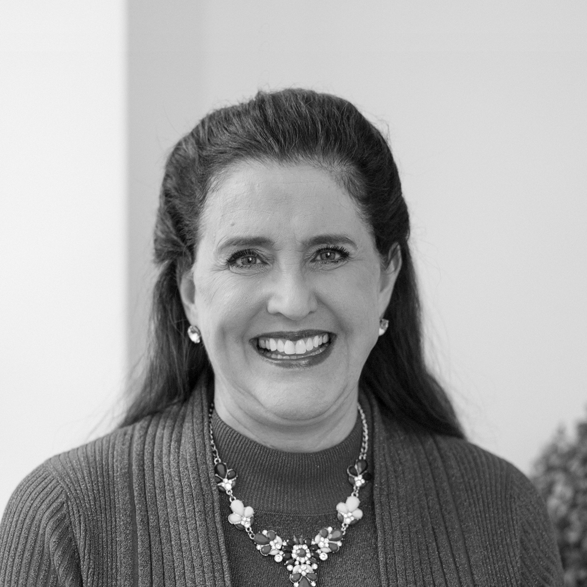 Lori L. Shaw
