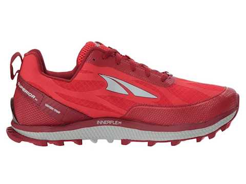 Altra Superior