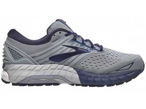 Brooks Beast