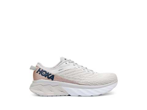 Hoka One One Arahi