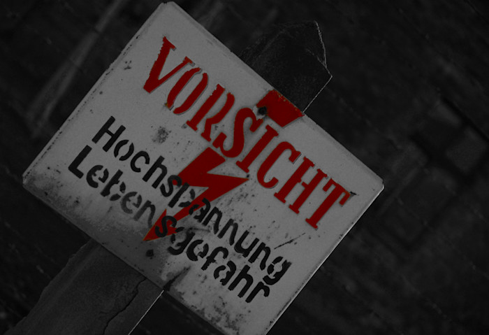 Vorsicht - Attention - Sign - Auschwitz