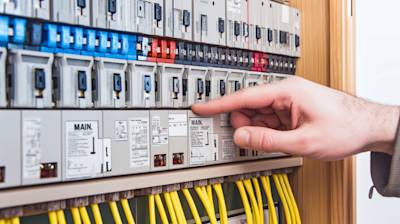Fuse Box vs Breaker Box: What You Need to Know