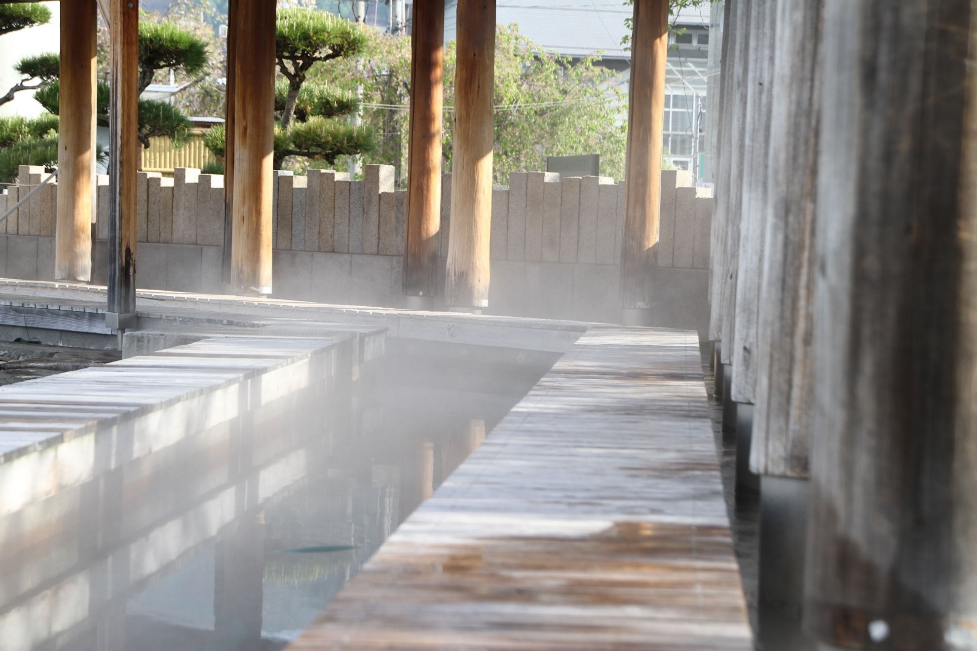 suwa 湖畔公園 足湯