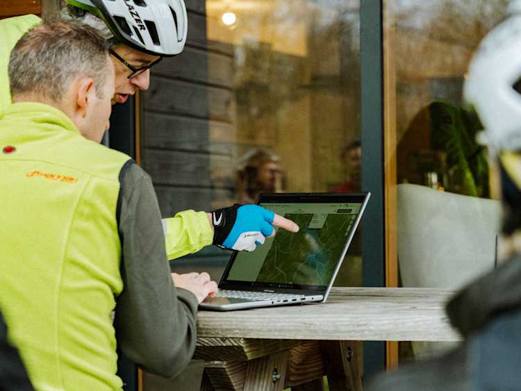 Briefing du guide sur les itinéraires gravel – séjour dans le Morvan