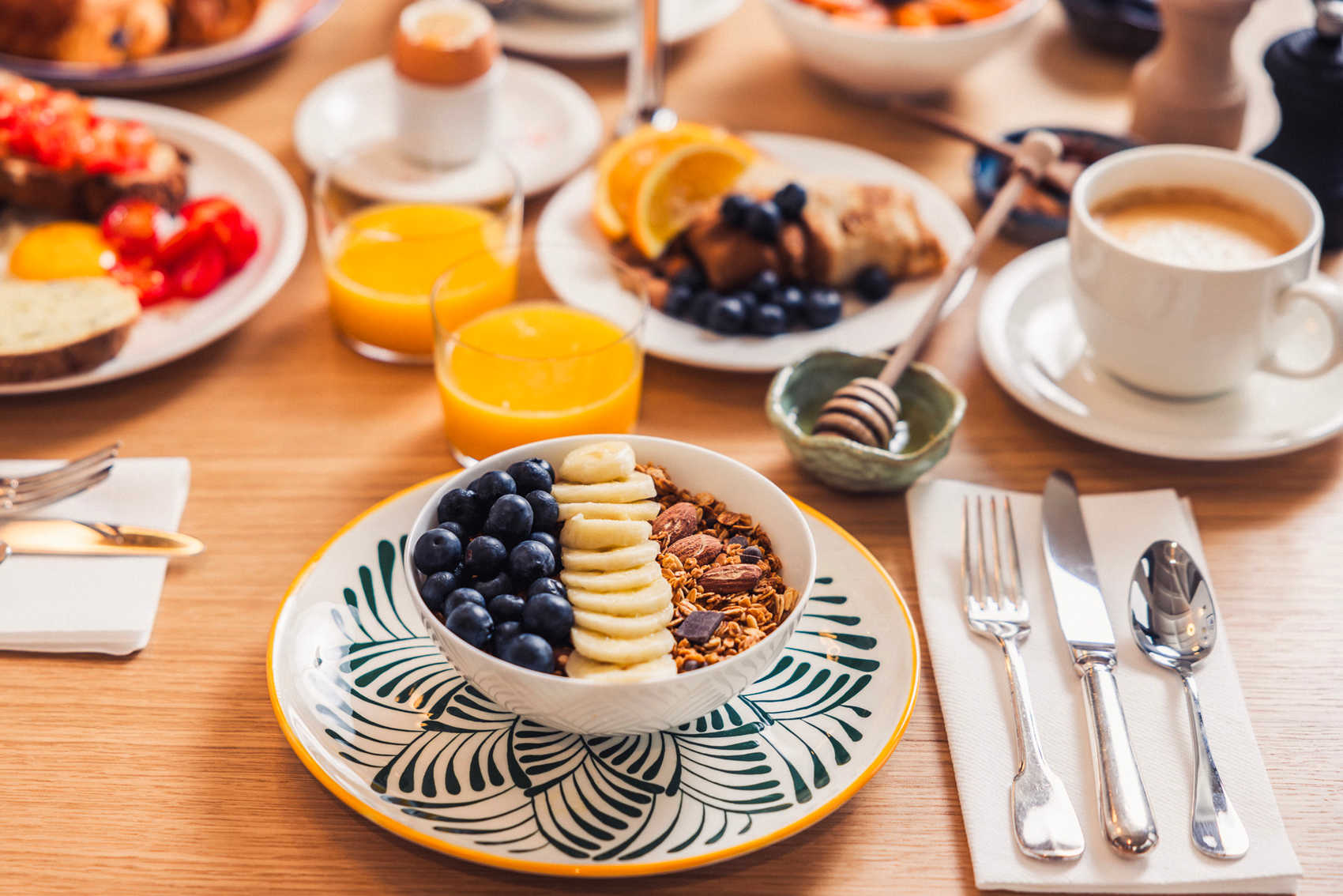 Pays Basque - hotel indarra petit déjeuner