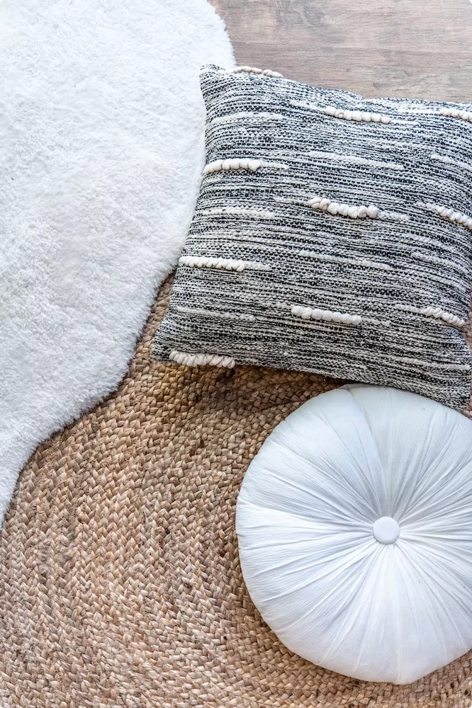 Rattan rug