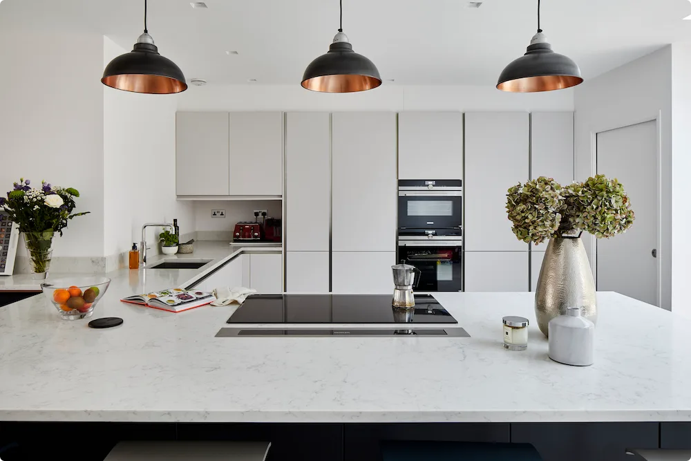 Choose the right fixtures for your kitchen lighting