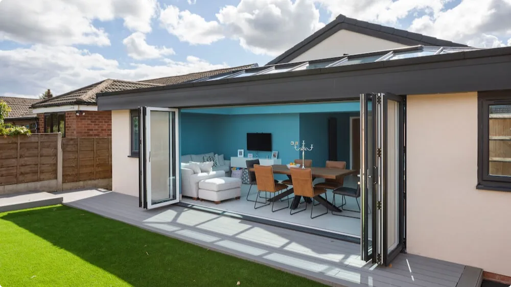 Single-storey bungalow rear extension inspiration