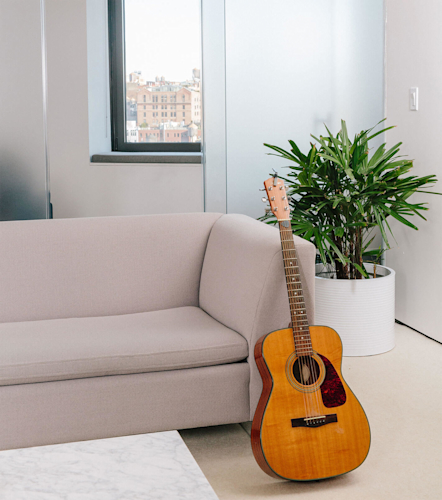 Advantages of modern office space