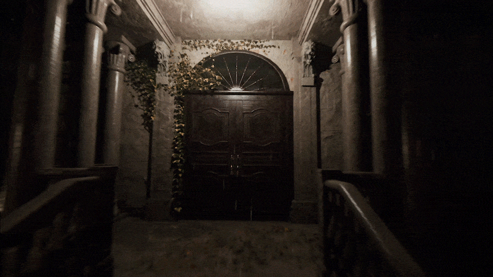 Spencer-Mansion-Doors-GIF