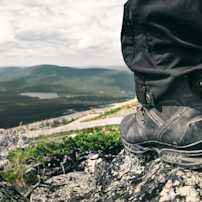 maisema vaeltaja tunturi