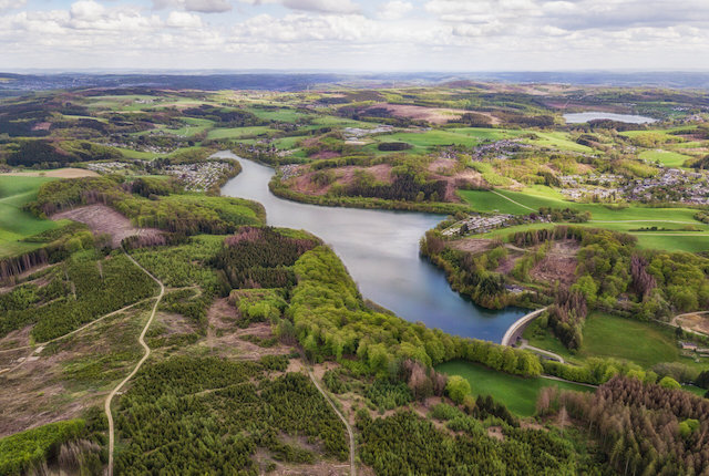 Le Bergische Land près de Cologne avec ses vertes prairies et ses forêts