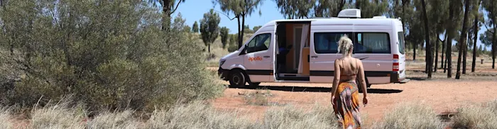 Als Frau alleine reisen: Warum der Camper der perfekte Begleiter ist