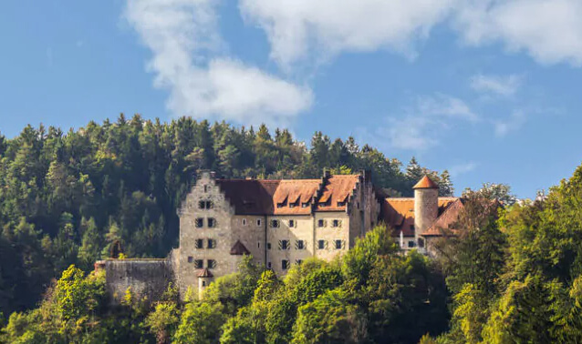 Ausflug mit dem Wohnmobil zur Burg Rabenstein in der fränkischen Schweiz