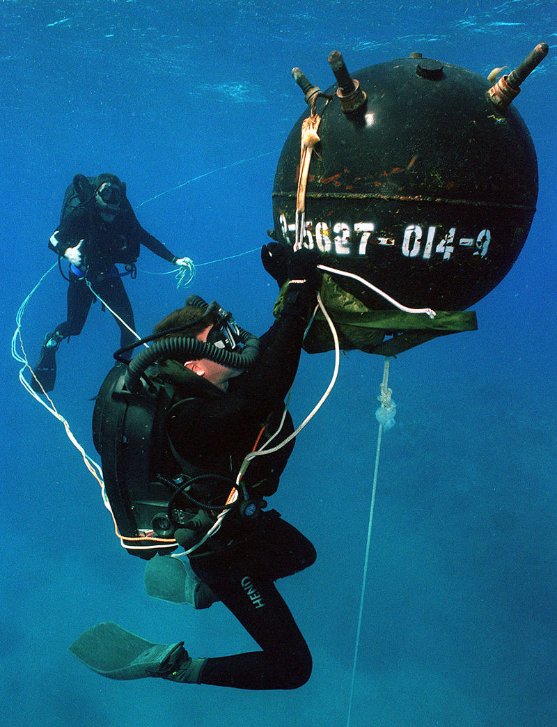 US Navy EOD