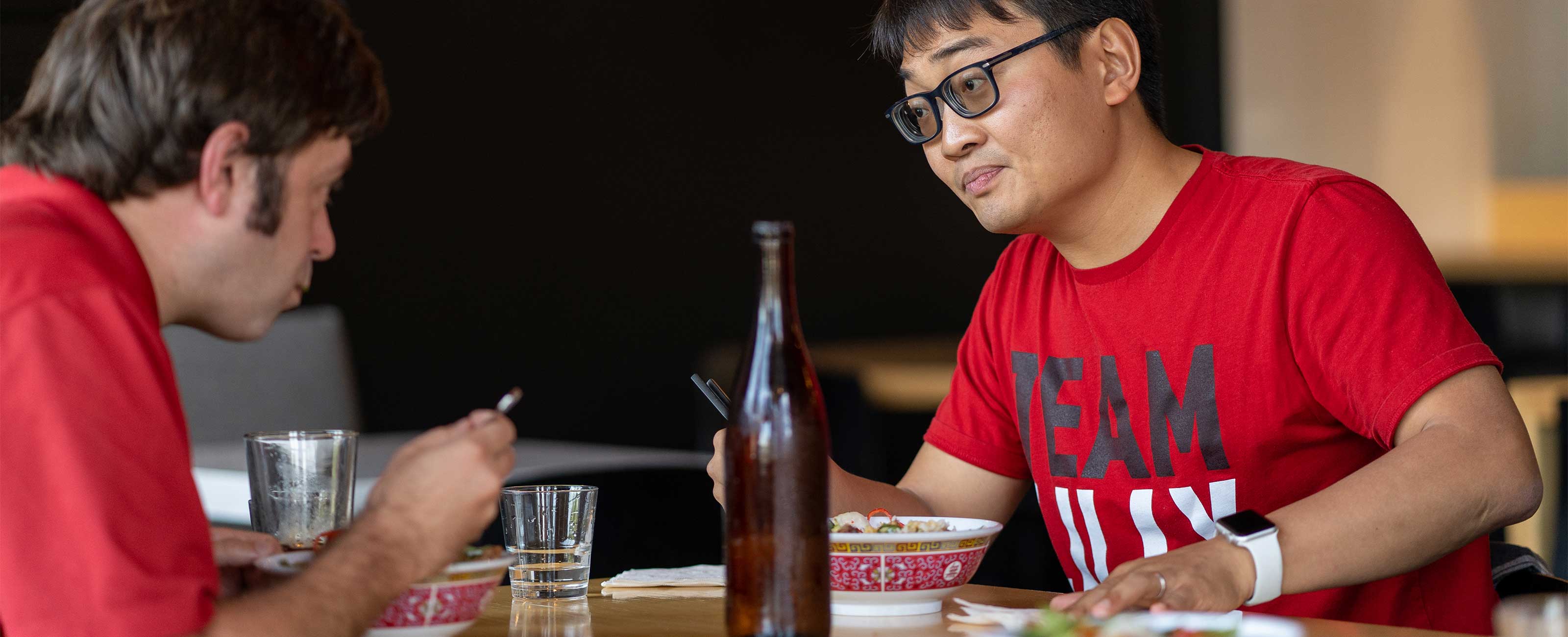 2x-embed-story-yuan-shi-eating-lunch-Photo-7