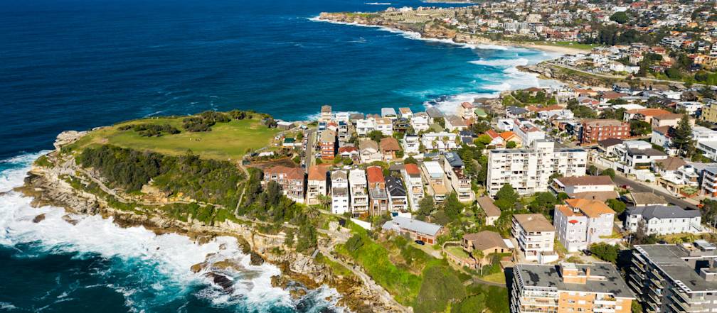 How can the property industry use Airwallex?