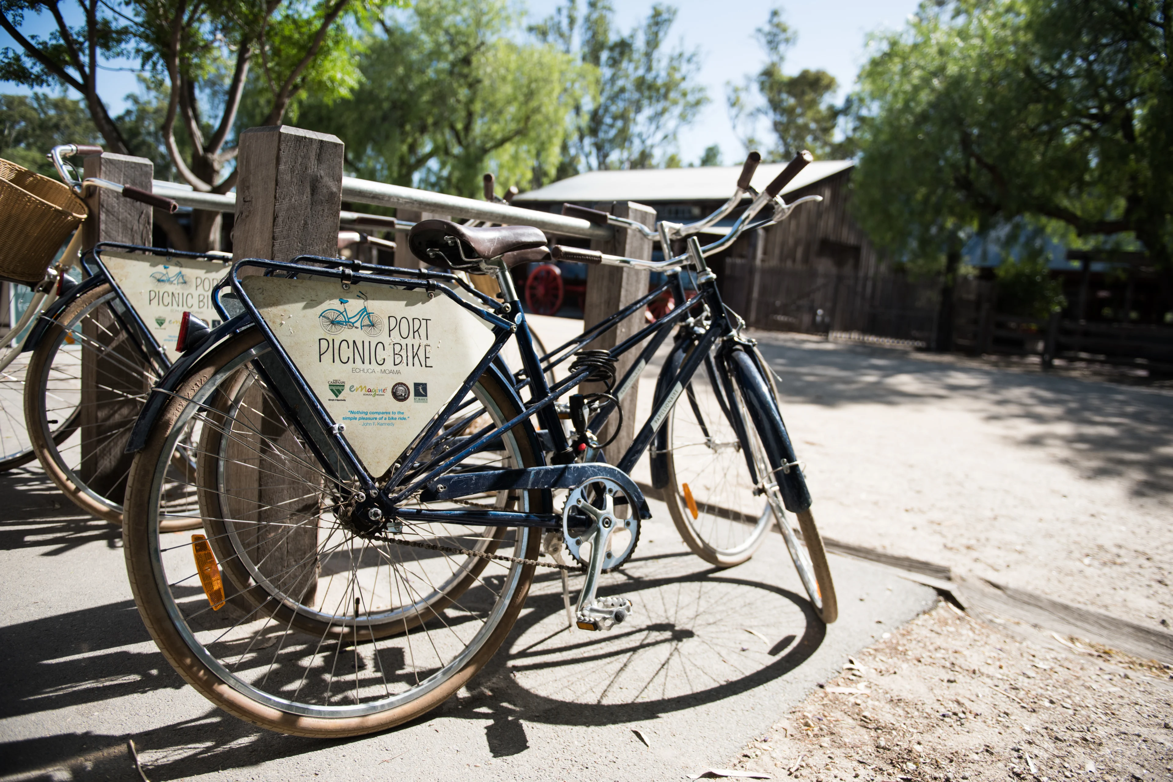 Free bike hire from the Port of Echuca Discovery Centre