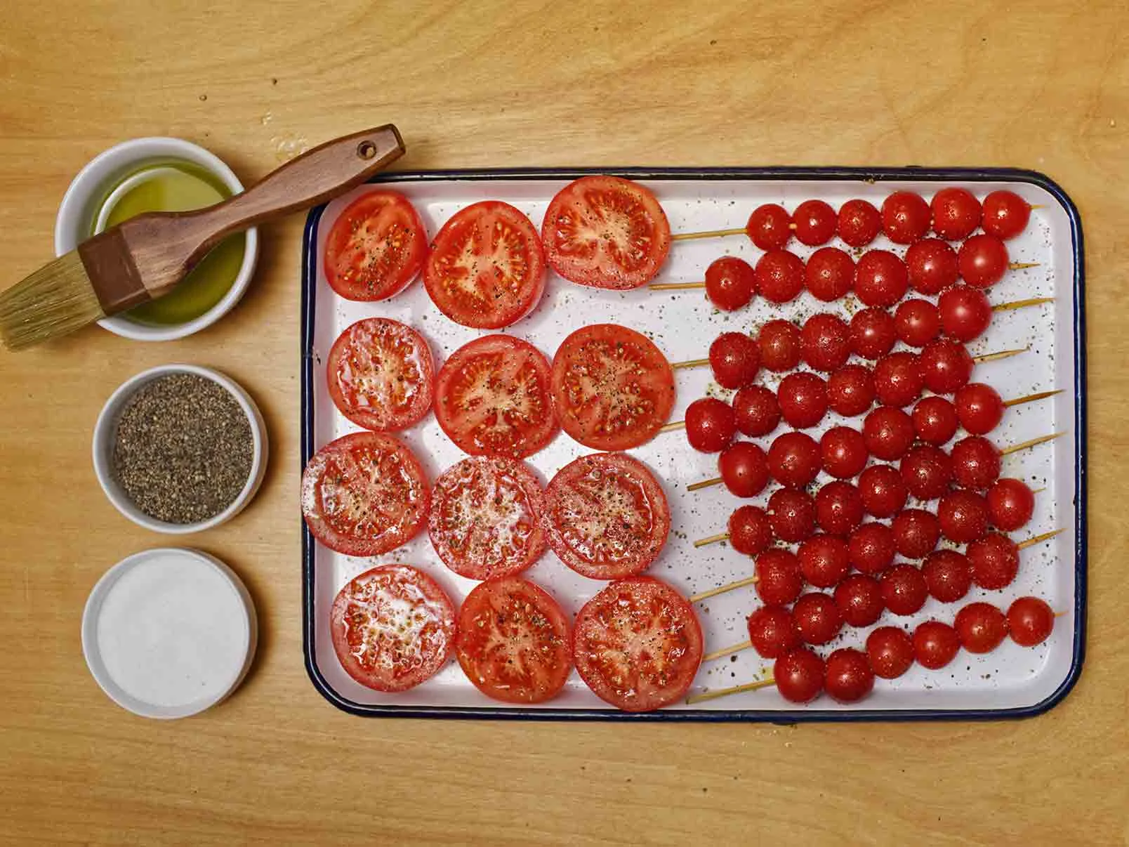 Small and Large Tomatoes - textblock image 0 for how-to-grilled-vegetables