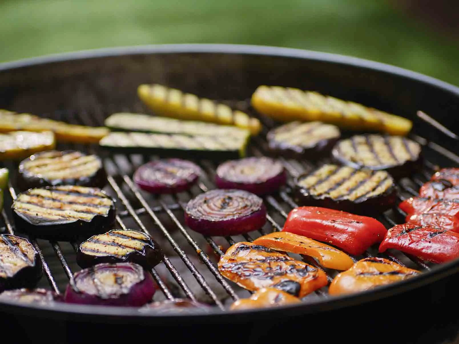 The Key to Cooking Most Veggies on a Charcoal Grill - textblock image 0 for how-to-grilled-vegetables