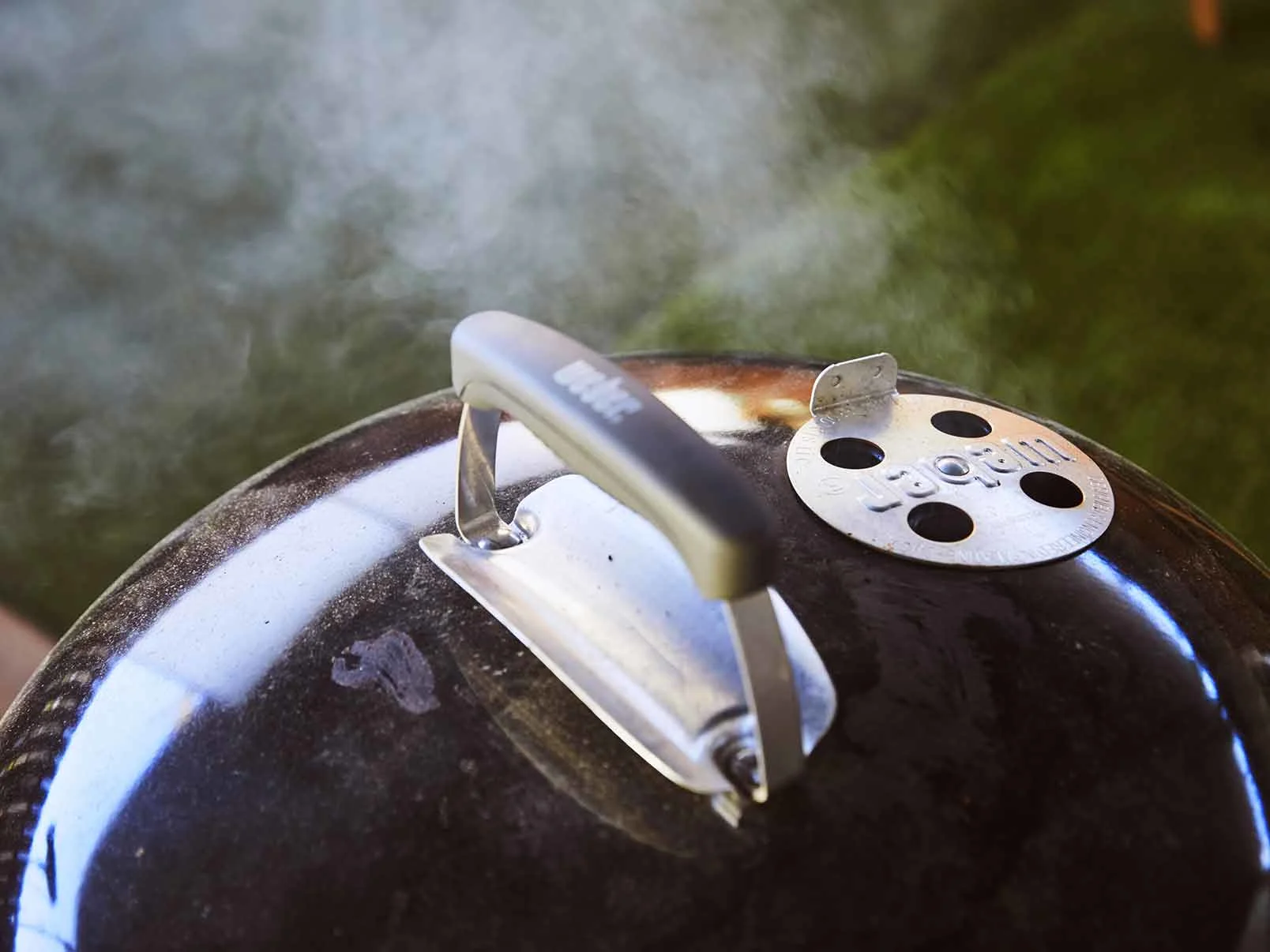 What You Need to Know About Oxygen - textblock image 0 for how-to-control-charcoal-grill-temp